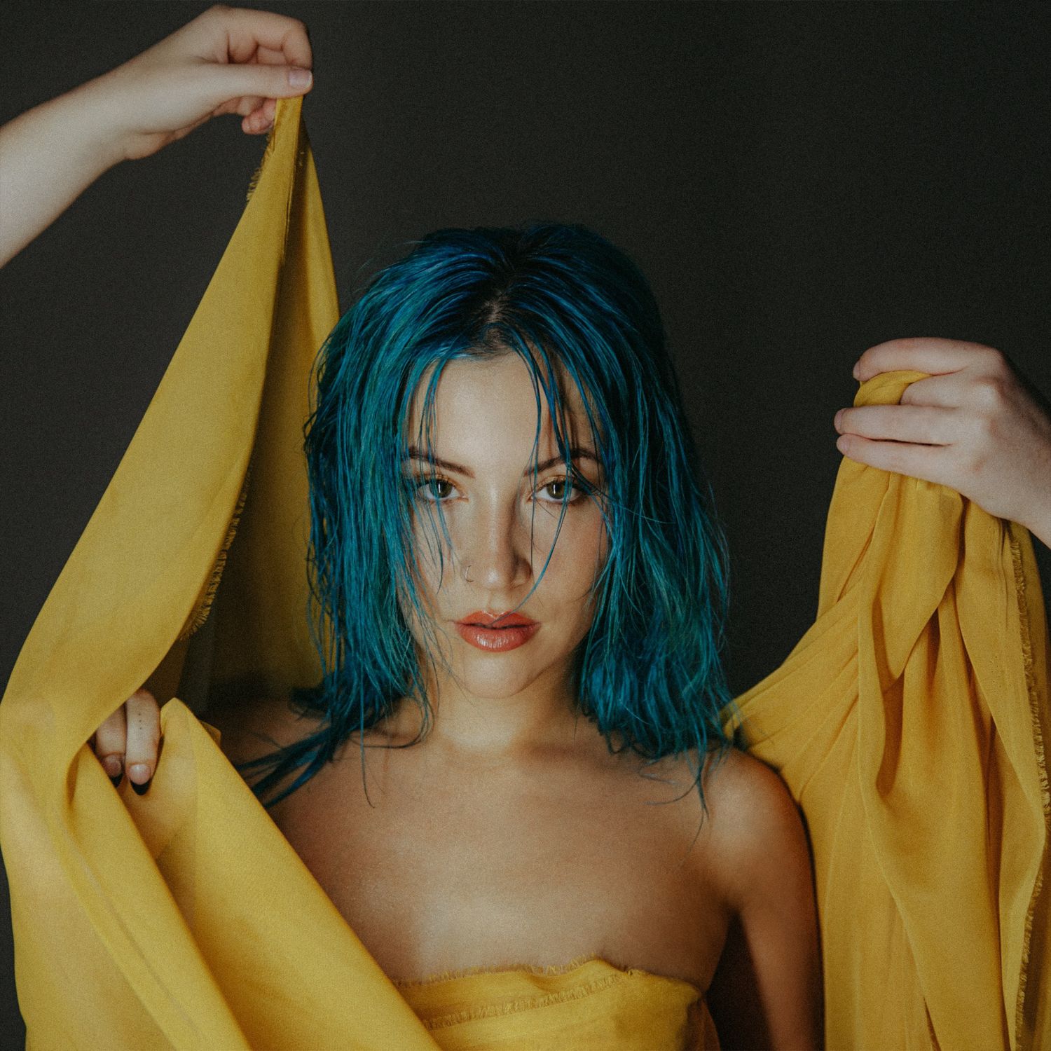 AMY SHEPPARD SHARES DEBUT SOLO SINGLE ‘NOTHING BUT WILD’